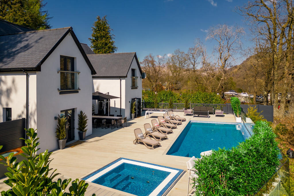 Main image of property: Ardlui Luxury Retreat, Arrochar, Argyll and Bute