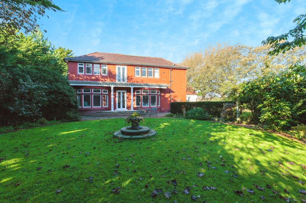 4 bedroom detached house for sale in Sixth Avenue, Blackpool
