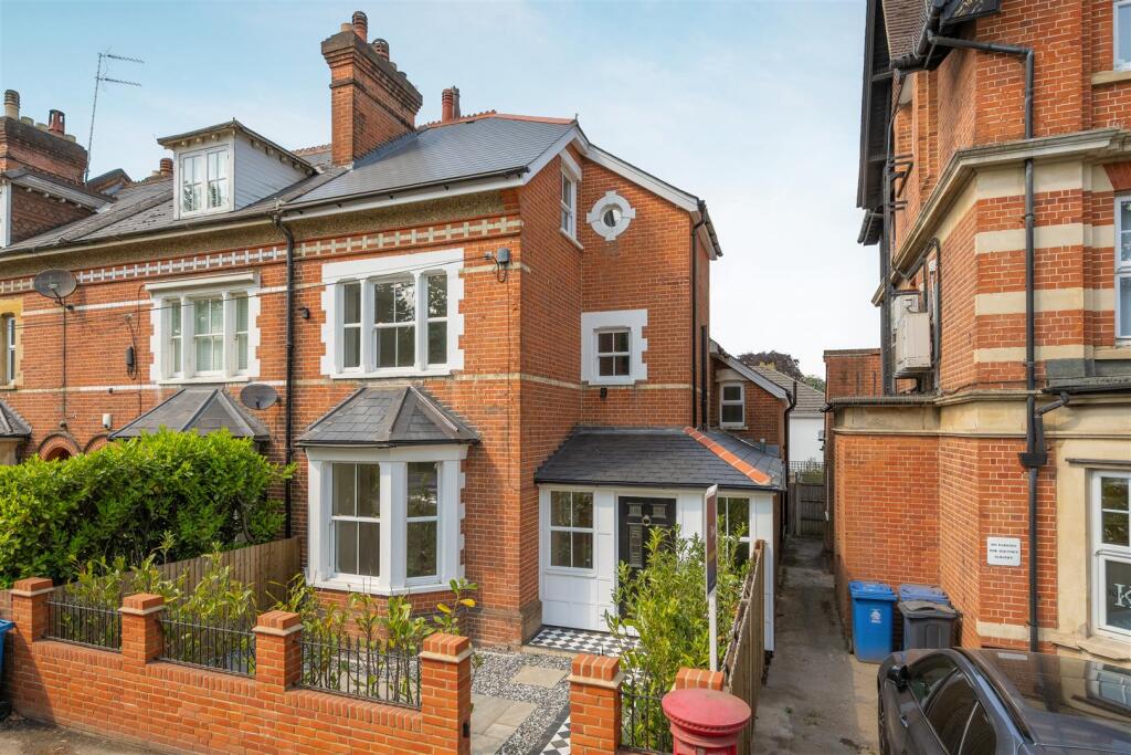Main image of property: London Road, Ascot