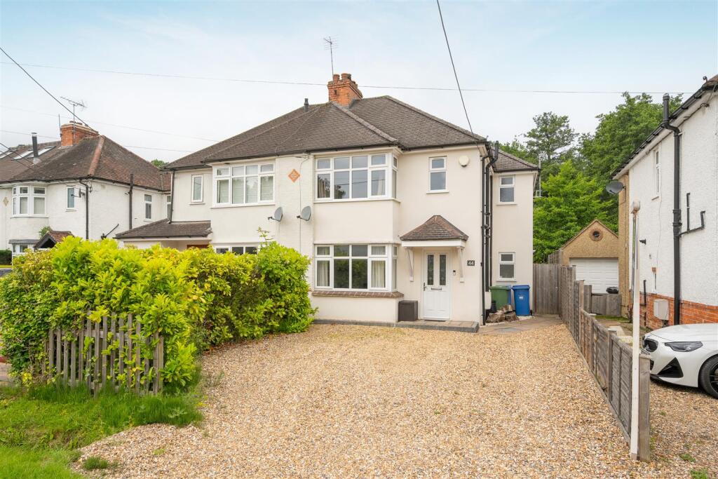 Main image of property: New Road, Ascot