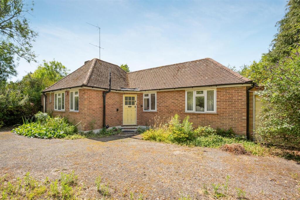 Main image of property: Green Lane, Ascot