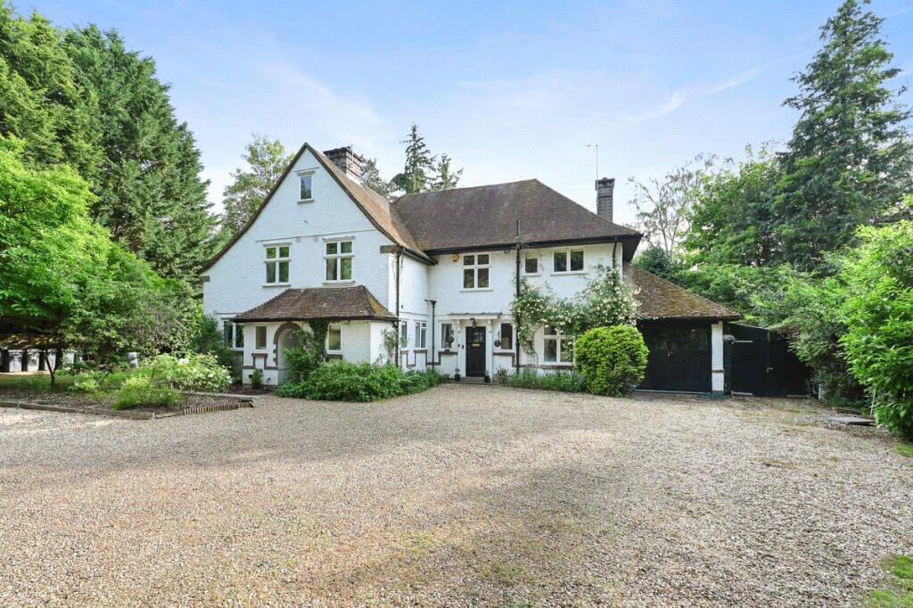 Main image of property: Horsham Road, Bramley, Guildford, Surrey, GU5