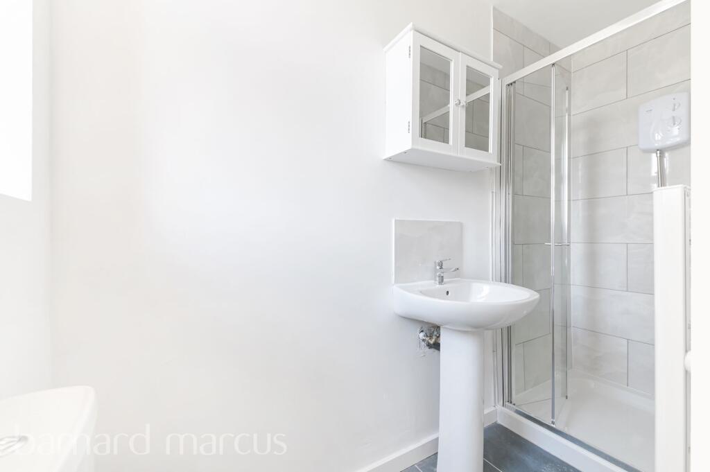 Main image of property: London Road, THORNTON HEATH