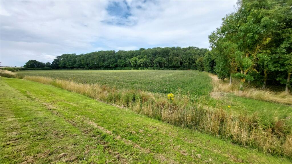 Land for sale in Retford, Nottinghamshire, DN22