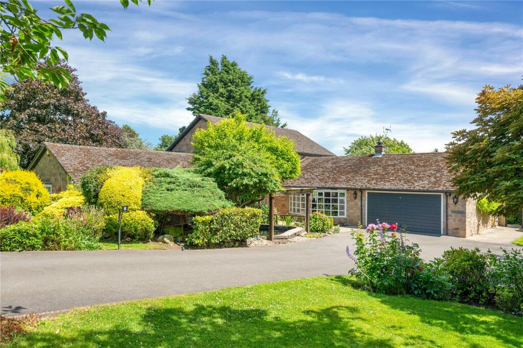 5 bedroom detached house for sale in Willow Lodge, Pentrich, Derbyshire