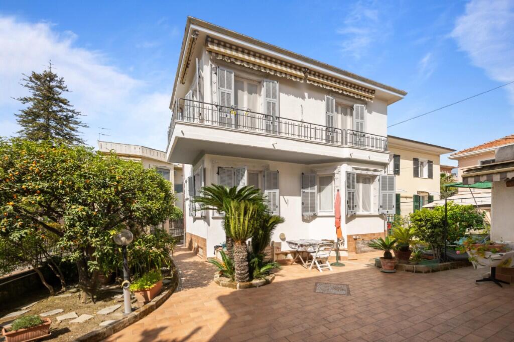 Main image of property: Bordighera, Imperia, Liguria