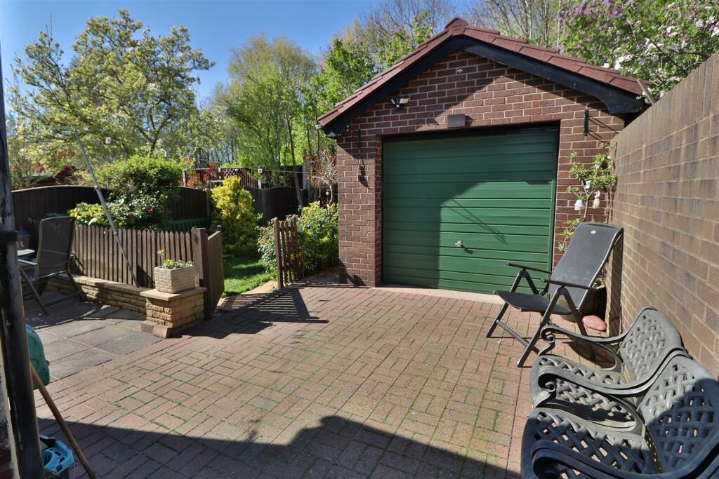 3 bedroom semidetached house for sale in Brownhill Drive, Padgate