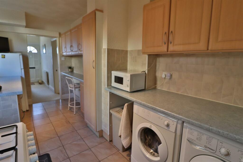 3 bedroom semidetached house for sale in Brownhill Drive, Padgate