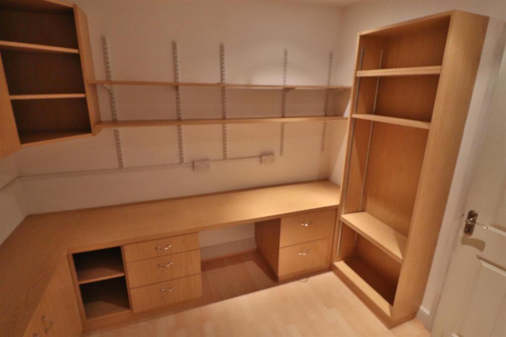 Additional property image - Freshwater View, Northwich