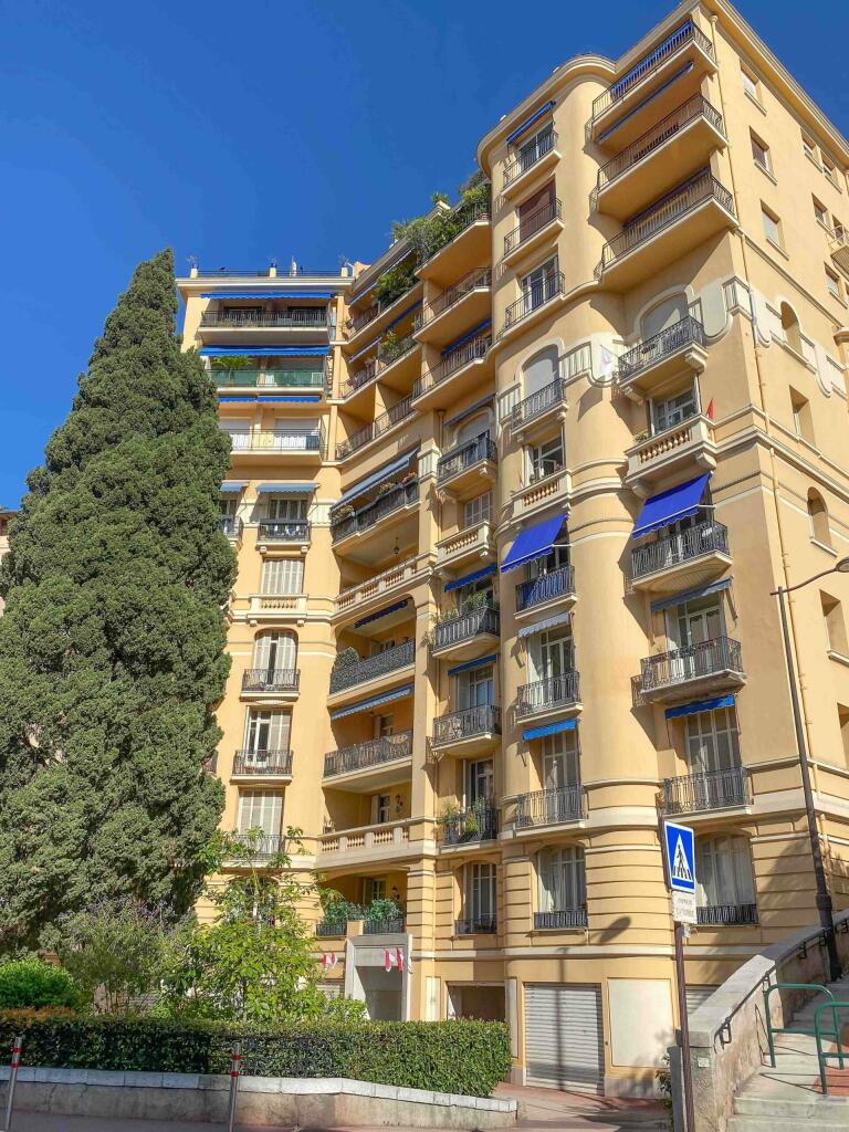 Main image of property: Monte-Carlo