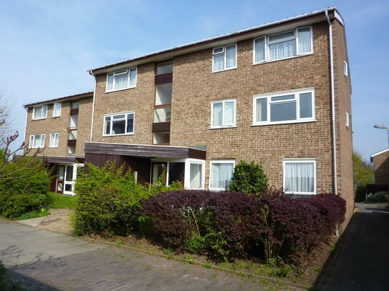 Main image of property: Glendower Crescent, Orpington, Kent, BR6