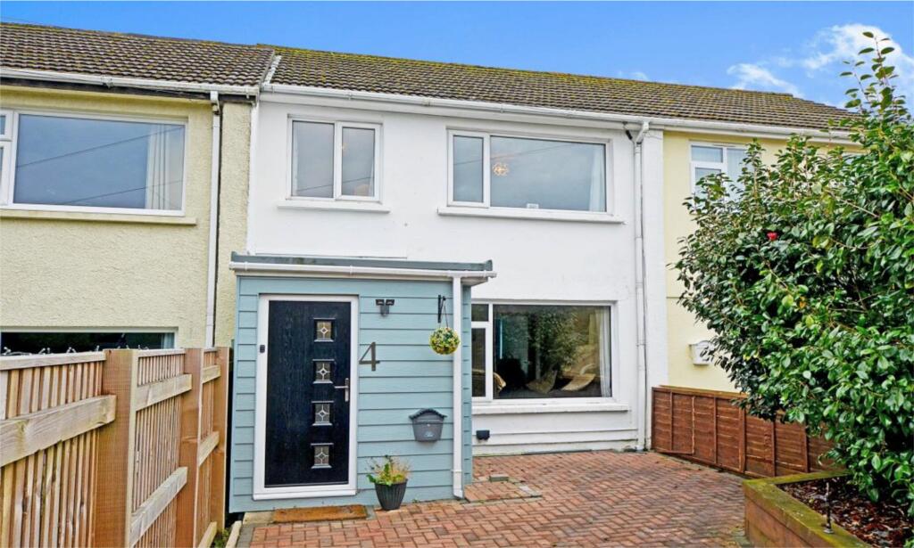 3 bedroom terraced house