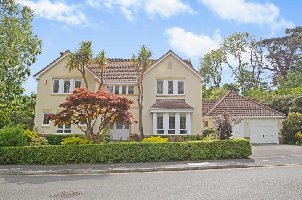 Main image of property: Wheal Regent Park, Carlyon Bay, PL25