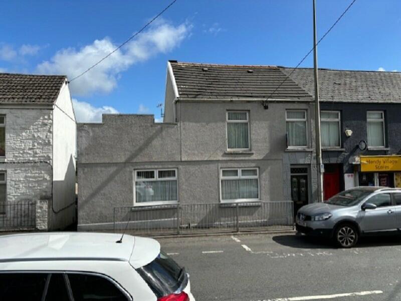 4 bedroom semidetached house for sale in Iscoed Road, Hendy, Pontarddulais, Swansea., SA4