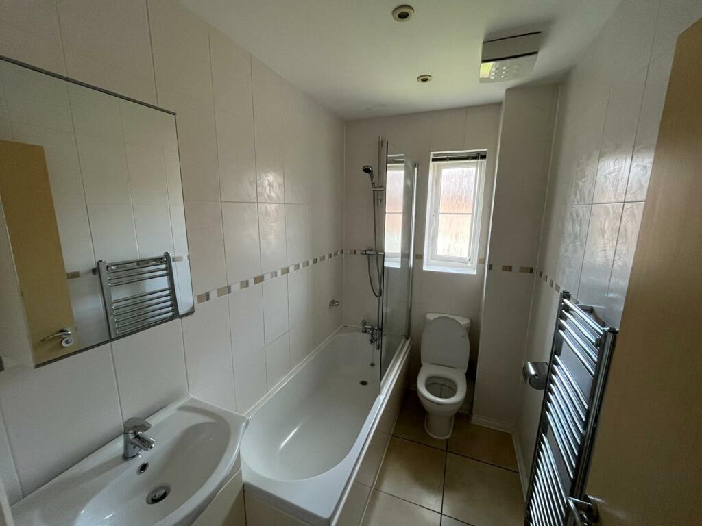 Additional property image - Avian Avenue, Frogmore, AL2