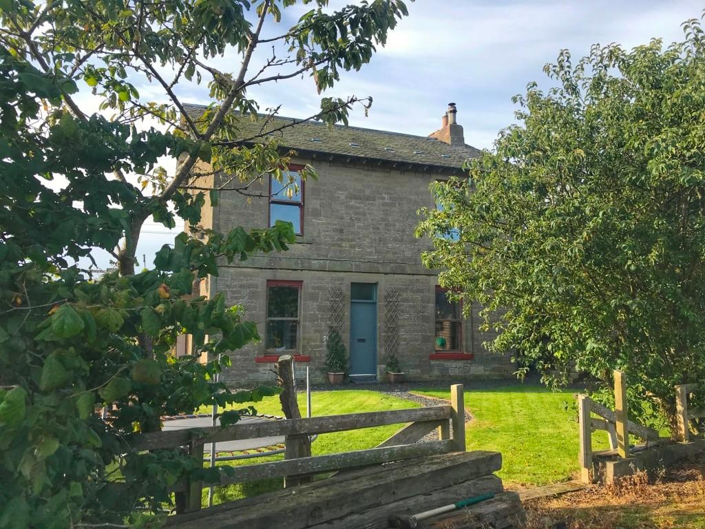 4 Bedroom Detached House For Sale In Flat 1 Flat 2 The Old Station House Reston Berwickshire Td14