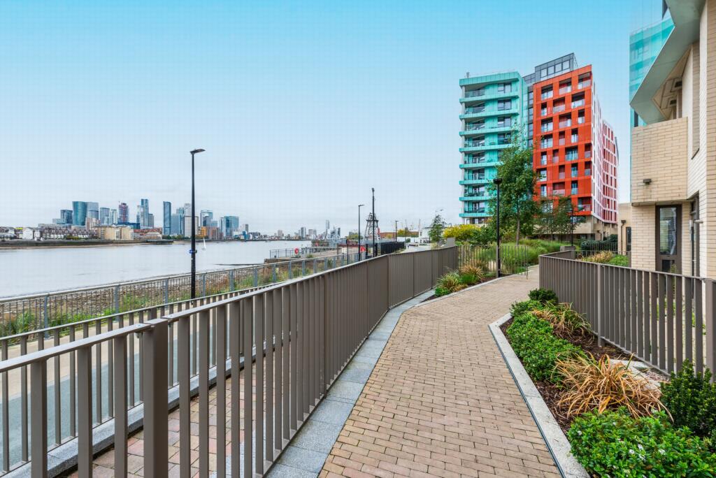 Main image of property: Lariat Apartment, Cable Walk, Greenwich, SE10