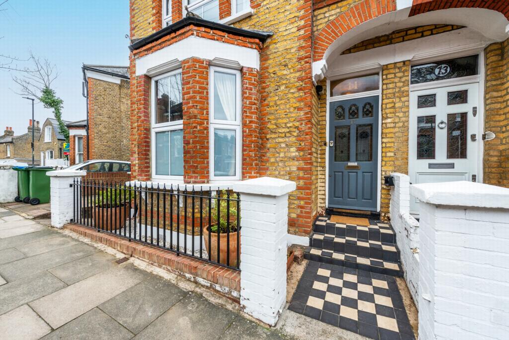Main image of property: Dinsdale Road, Blackheath, SE3