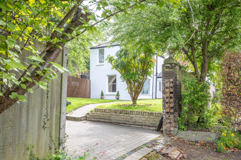 Main image of property: The Coach House, Woodhill, Woolwich, SE18