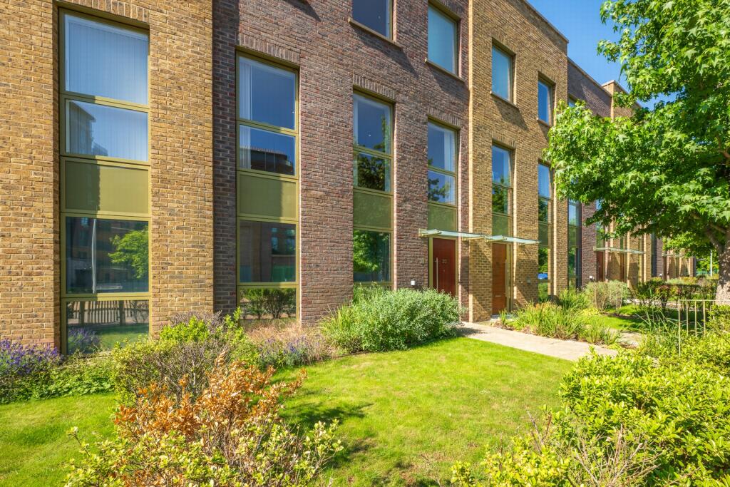 Main image of property: Townsend Road, London, SE3