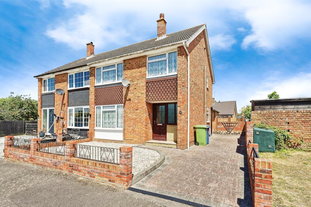 Main image of property: Colegates Close, Oare, Faversham