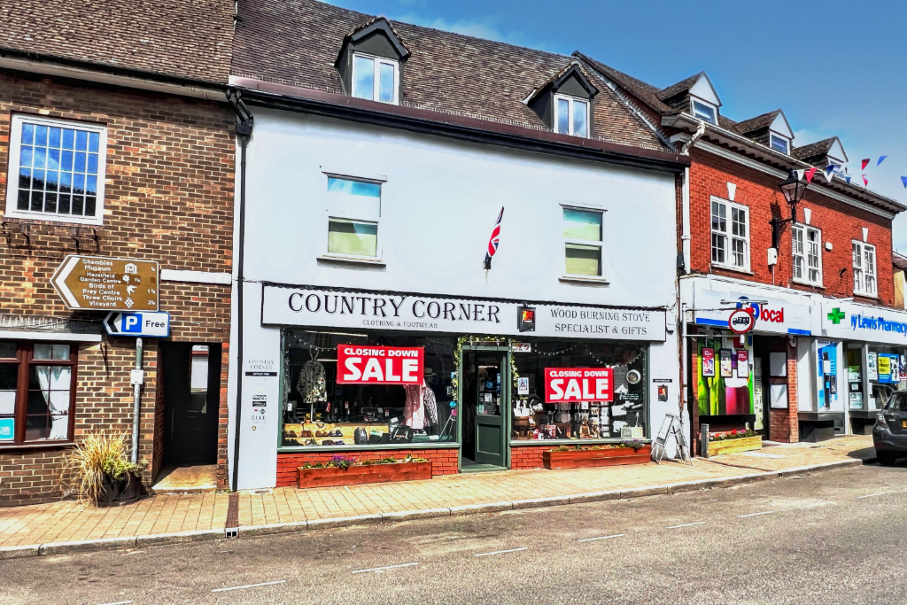 Main image of property: 23 Broad Street, Newent, Gloucestershire