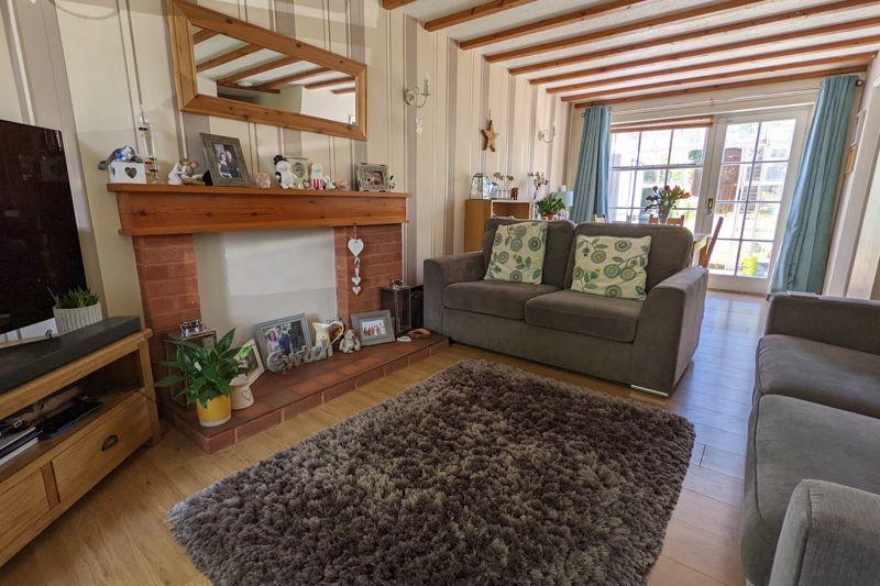 3 bedroom end of terrace house for sale in Haydock Close, Alton, GU34