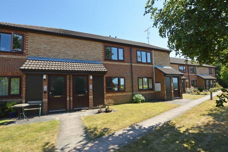 1 bedroom retirement property for sale in Alton, GU34