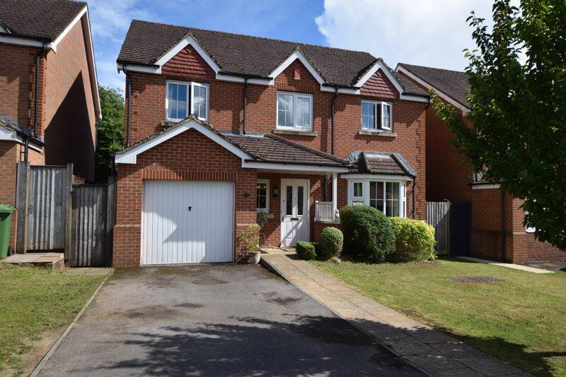 4 bedroom detached house for sale in Four Marks, GU34