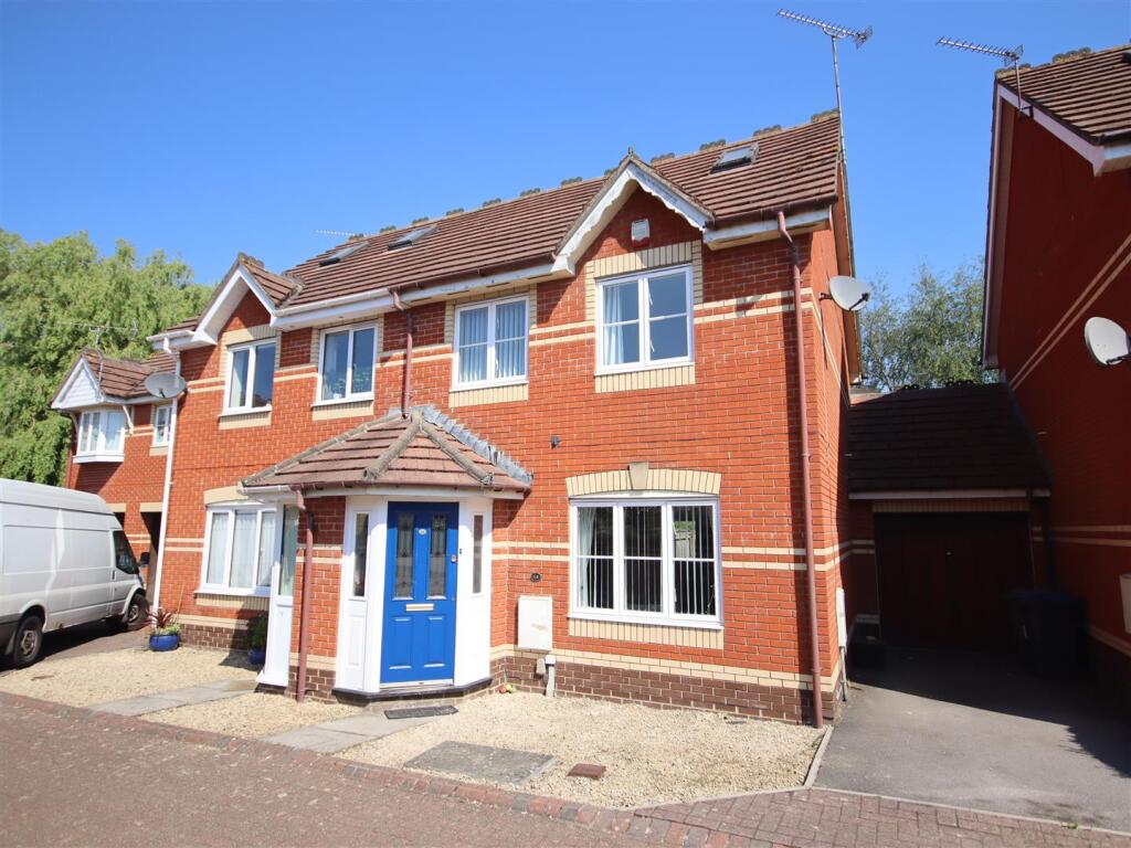 Main image of property: Kingham Close, Chippenham