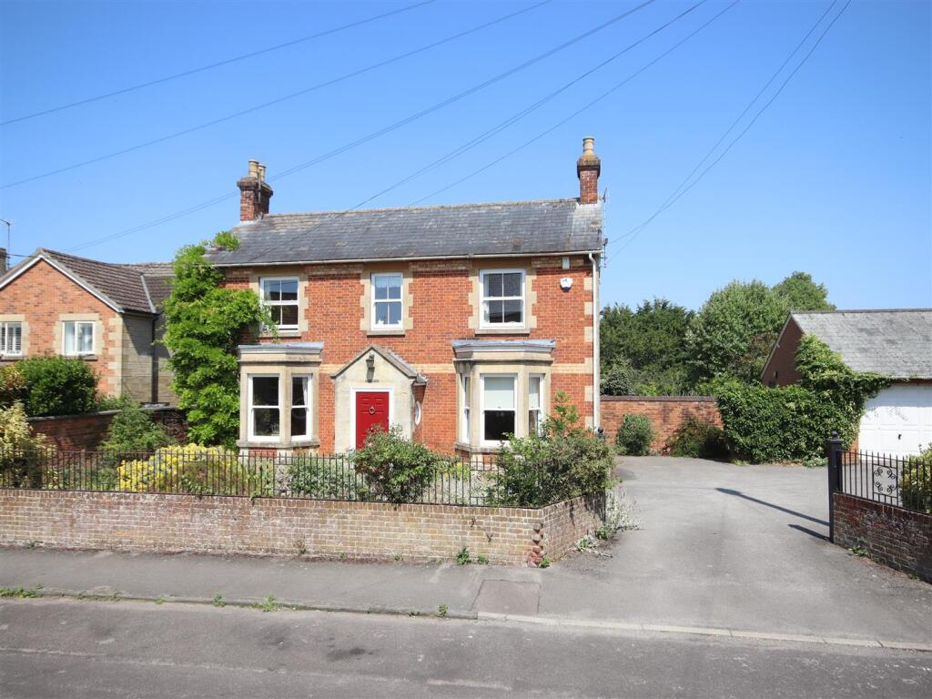 Main image of property: Shelburne Road, Calne