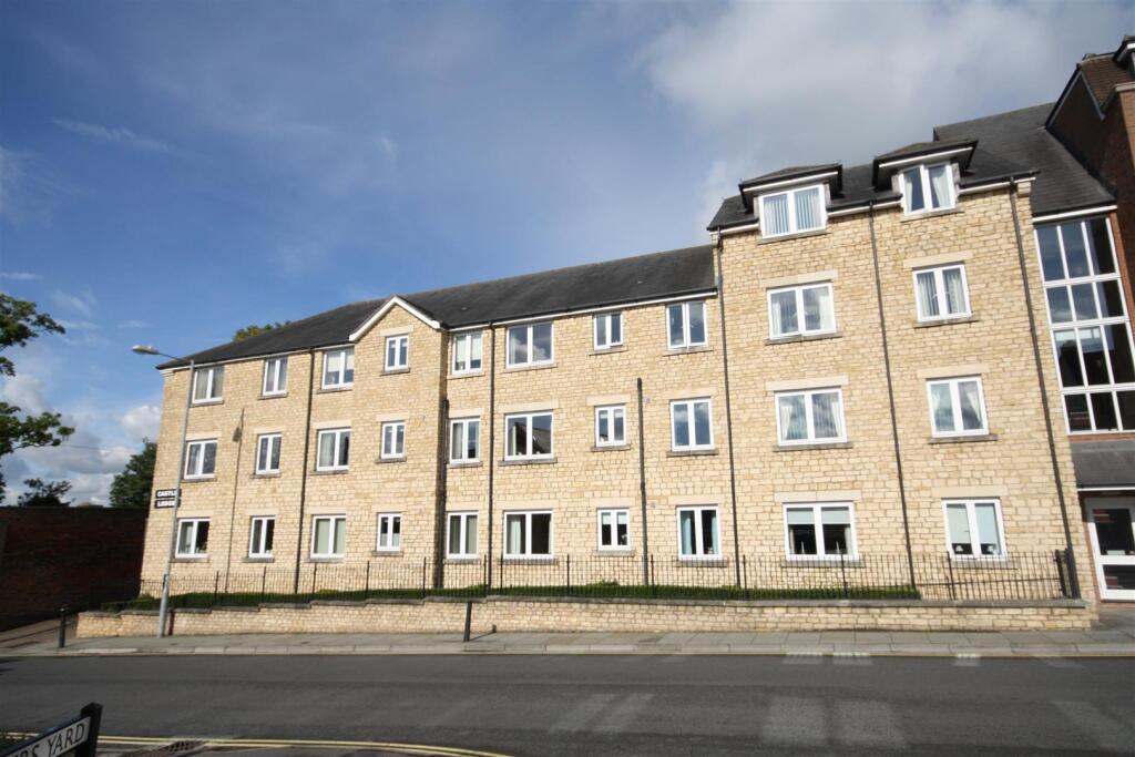 Main image of property: Castle Lodge, Gladstone Road, Chippenham