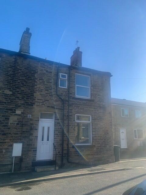 Additional property image - 9 Westgate, Eccleshill,Bradford,BD2 2DH