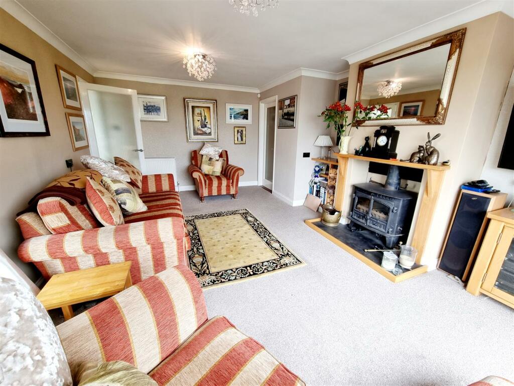 3 bedroom detached bungalow for sale in Trematon, Saltash, PL12