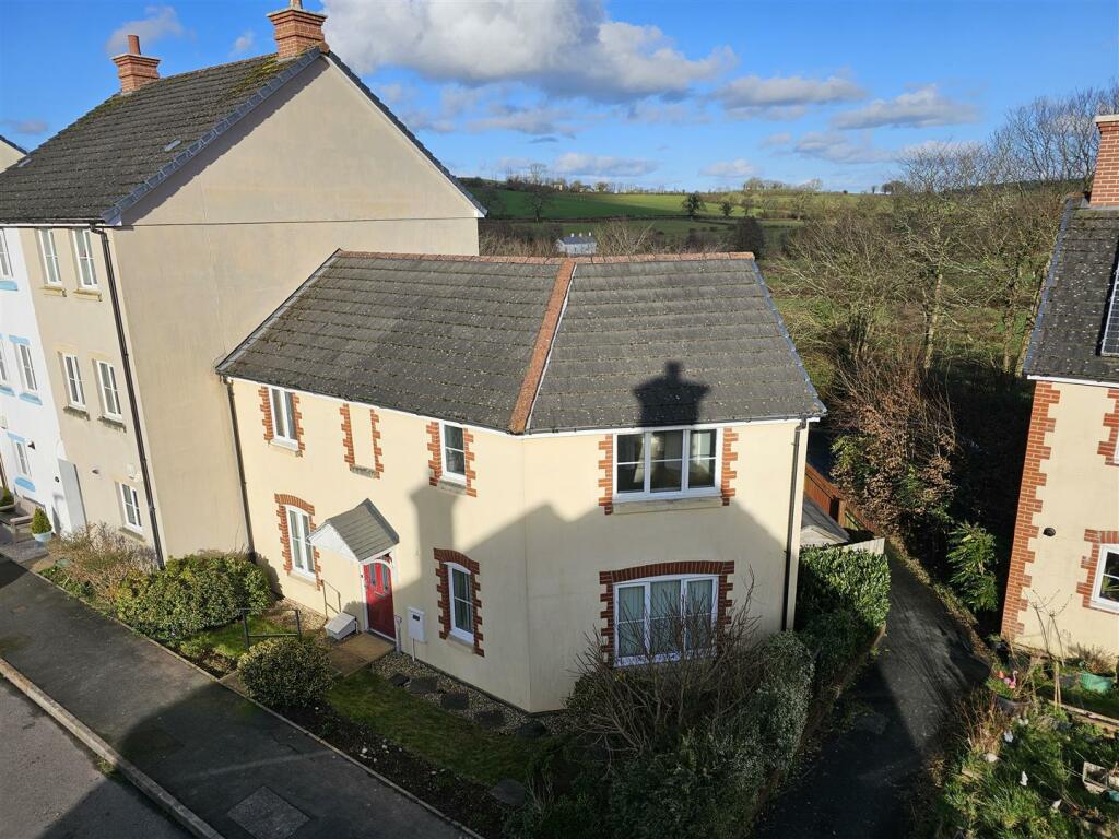 3 bedroom house for sale in Kensey Valley Meadow, Launceston, PL15