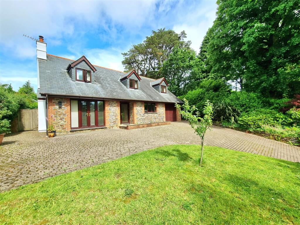 Main image of property: Chapel, Launceston