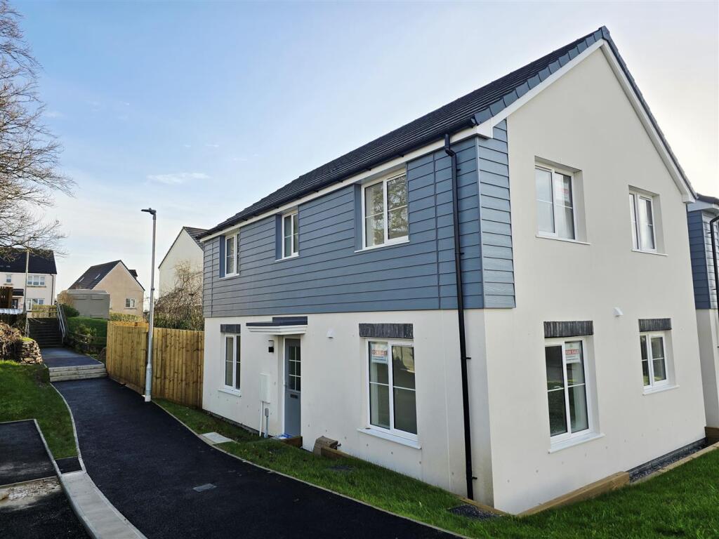 Main image of property: The Lawrence, Hay Common