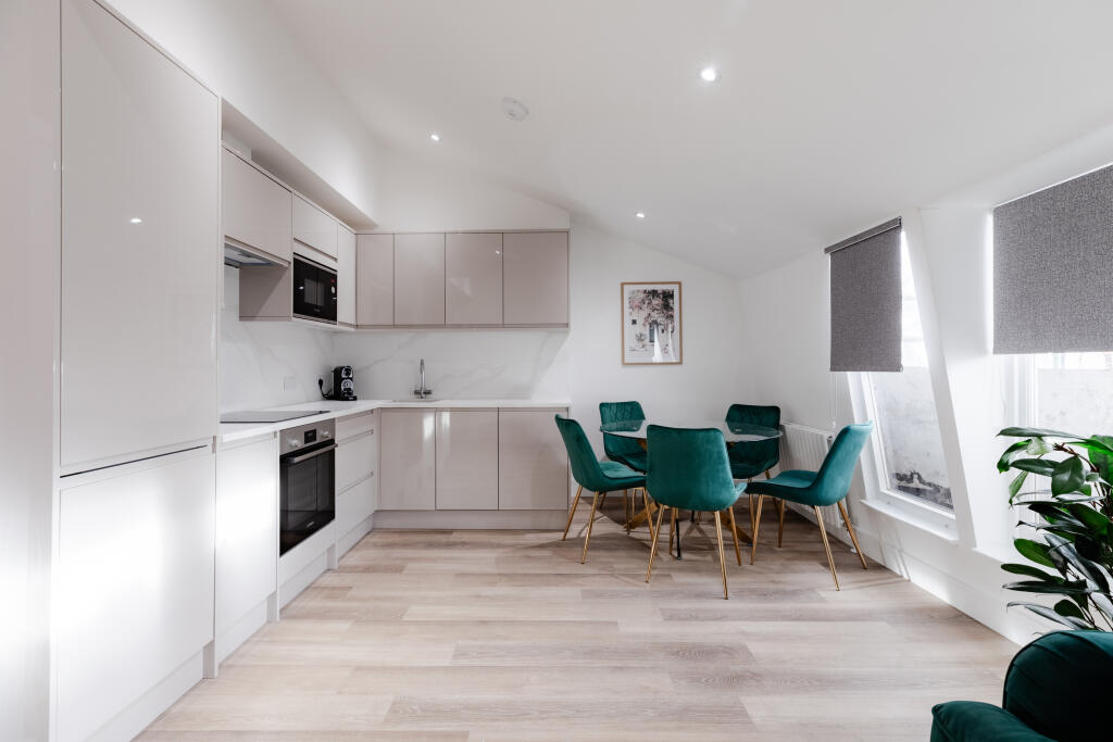 Main image of property: 196 Sussex Gardens, London, W2