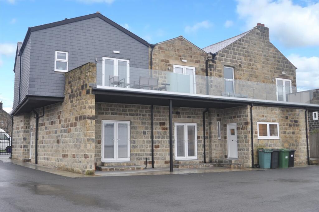 Main image of property: Featherbank Lane, Horsforth, Leeds, West Yorkshire, LS18