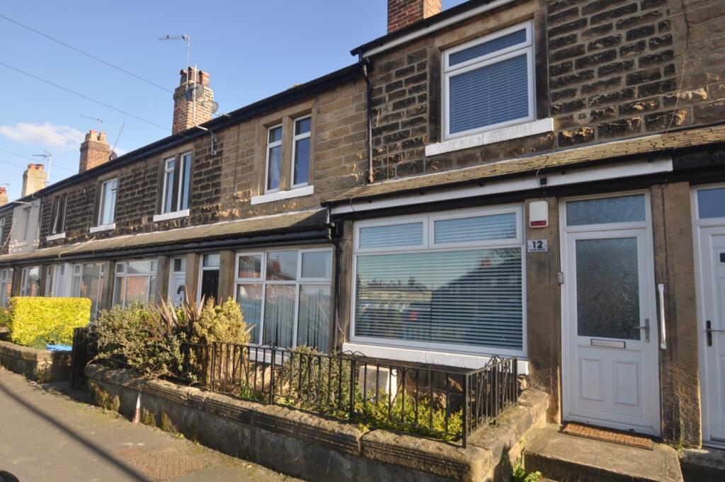2 bedroom terraced house for rent in Butler Road, Harrogate, North
