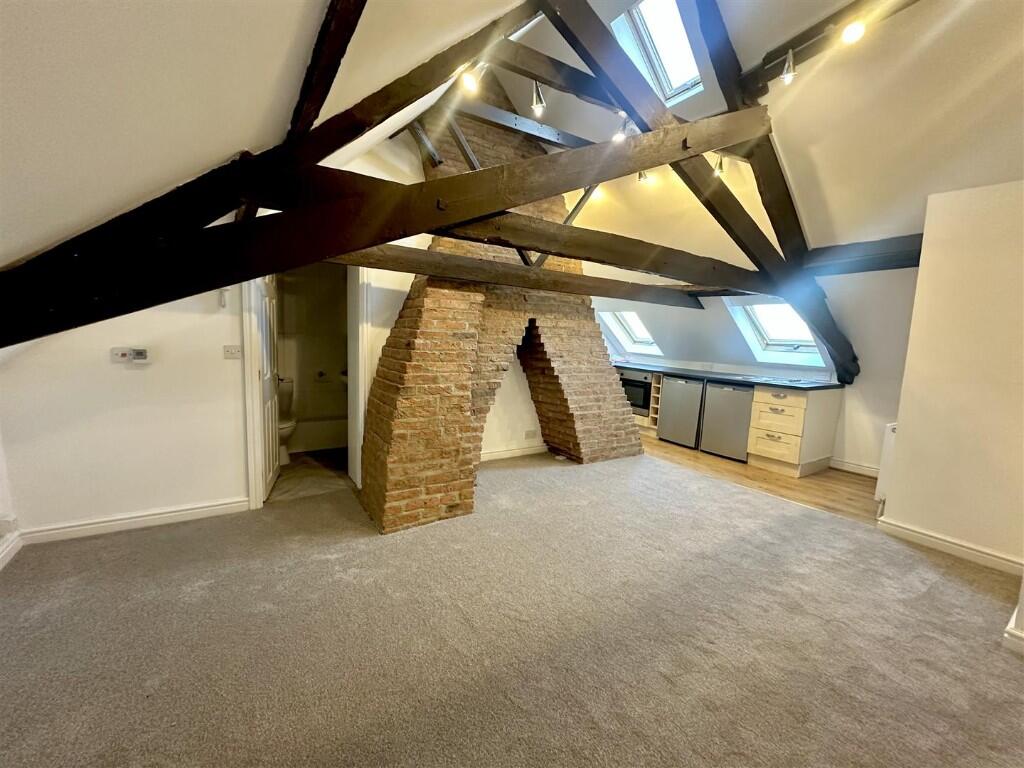 Main image of property: Kirkgate, Thirsk, North Yorkshire, YO7