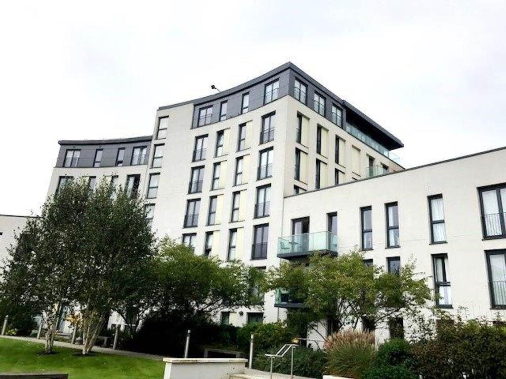 Main image of property: The Hayes, Cardiff City Centre, 