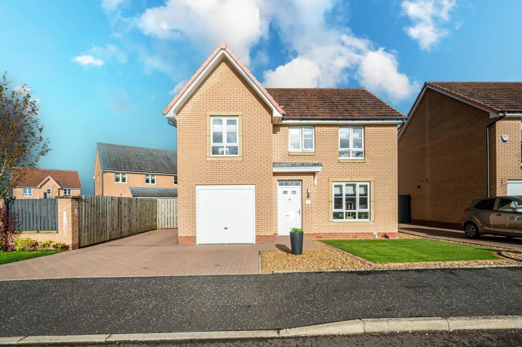 Main image of property: Cot Castle Grove, Stonehouse, ML9 3RQ