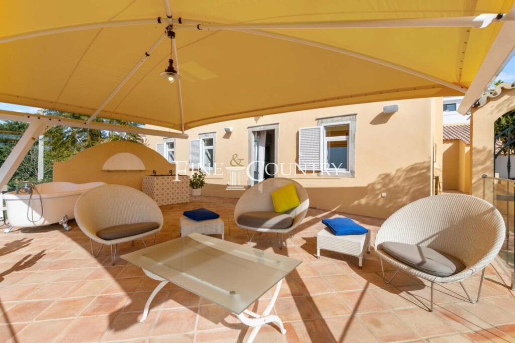 4 bed Detached house for sale in Algarve, Loul