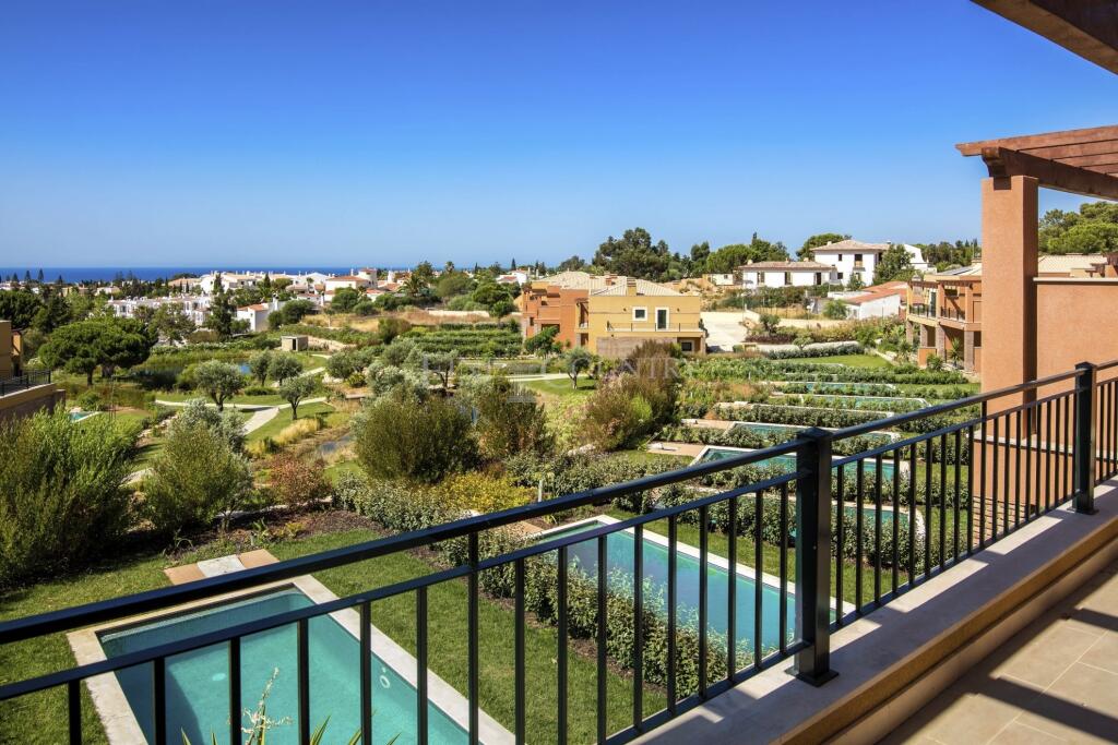 Main image of property: Algarve, Carvoeiro