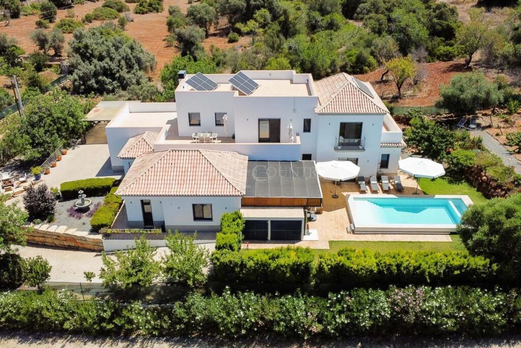 Main image of property: Algarve, Almancil