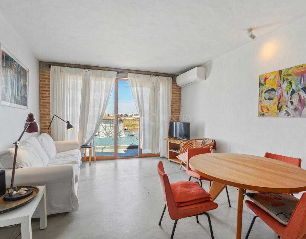 Main image of property: Algarve, Tavira (Santa Maria e Santiago)