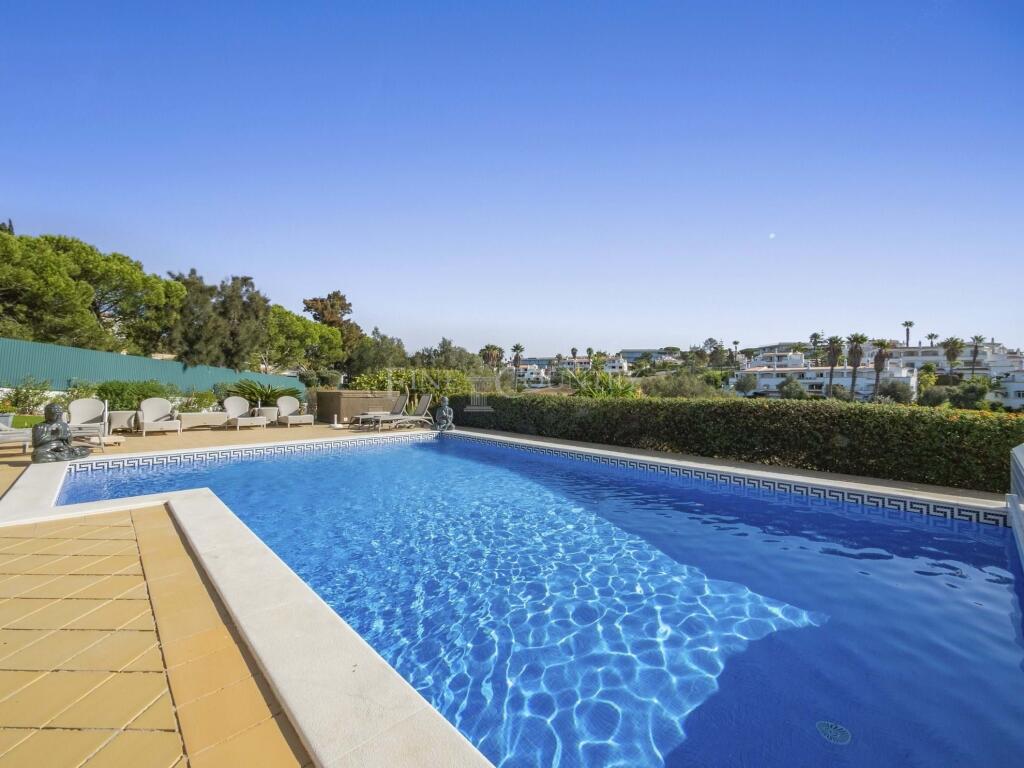Main image of property: Algarve, Lagoa