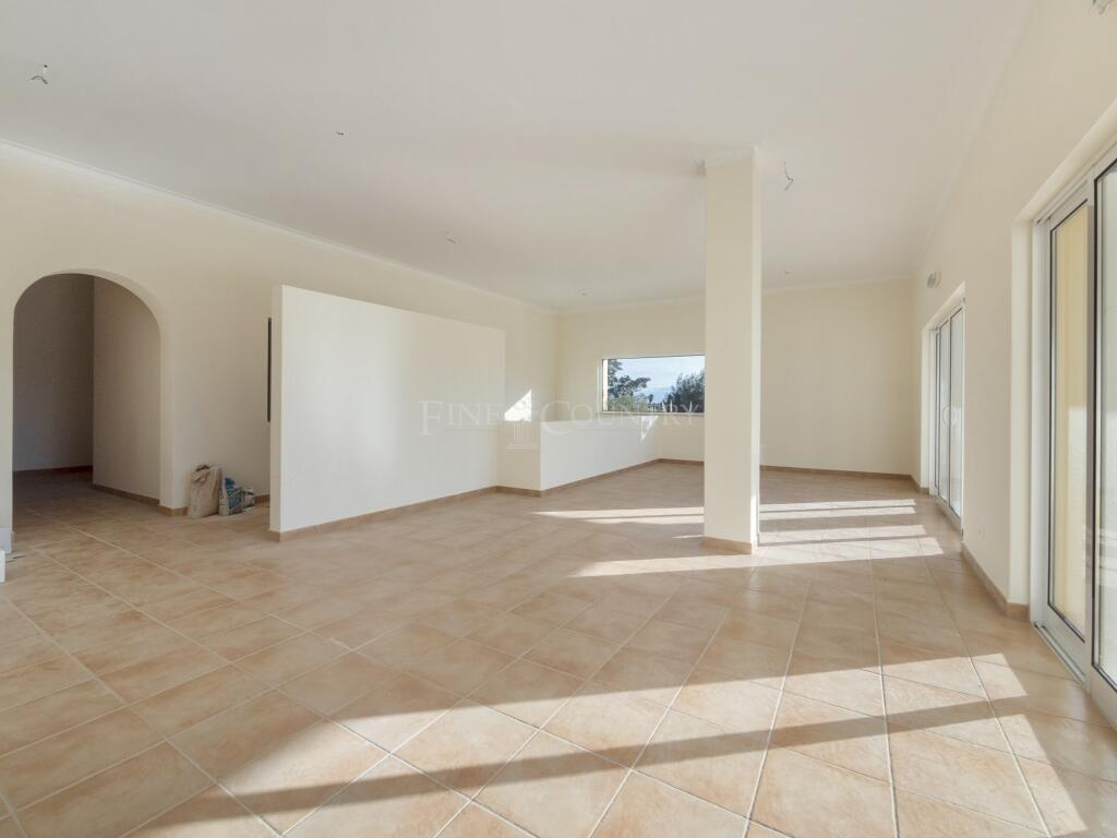 Main image of property: Algarve, Lagoa