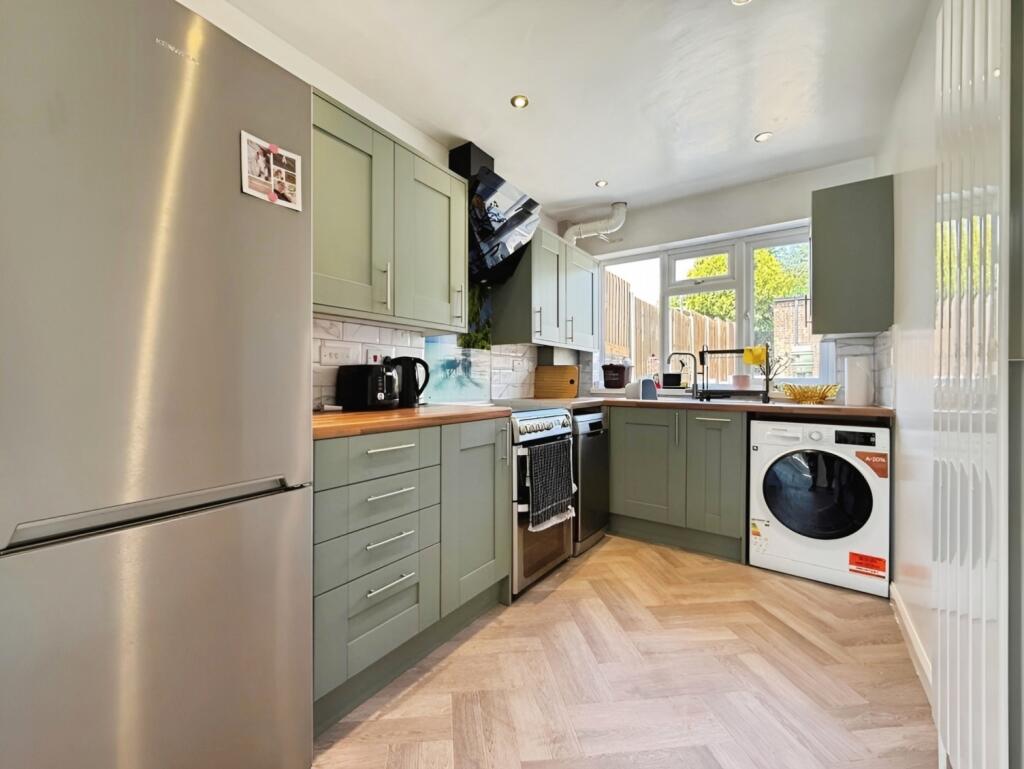 Main image of property: Eversley Avenue Bexleyheath DA7